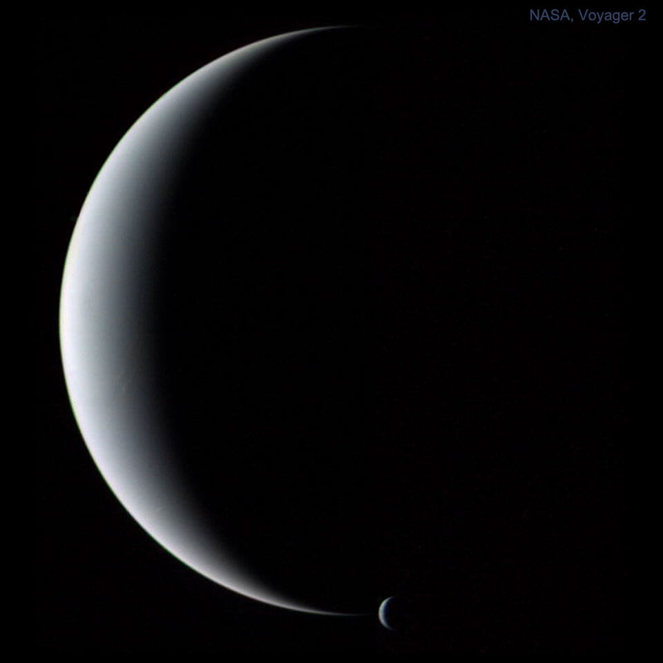 海王星と、その衛星トリトン
