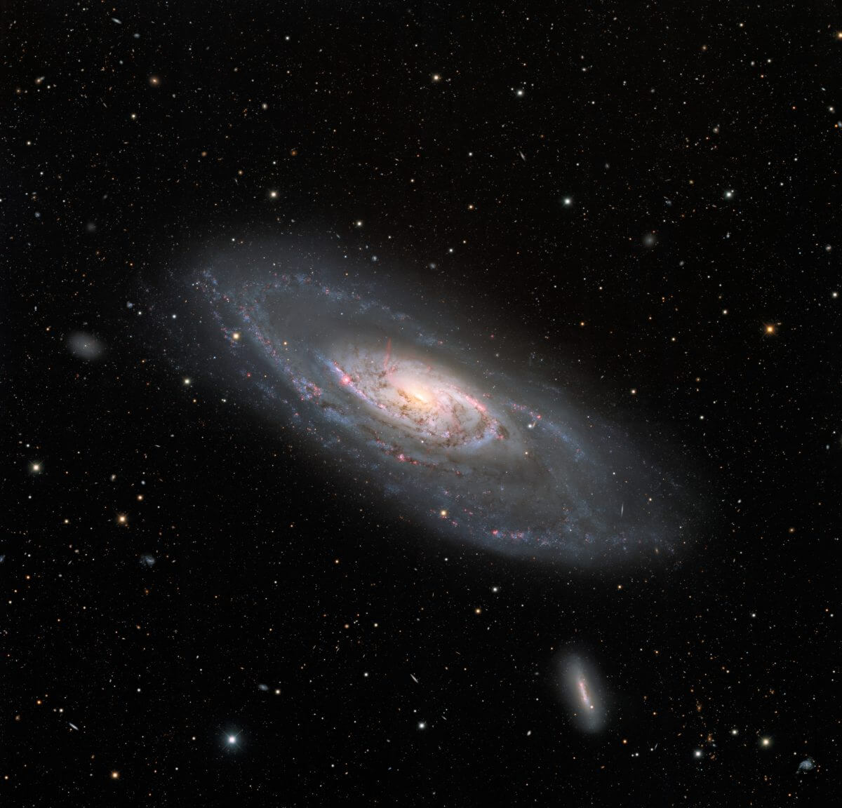 渦巻銀河「M106」