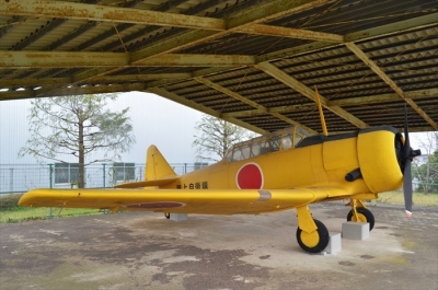 G　慰霊の東側にある飛行機 香取海軍航空基地（千葉旭・匝瑳）