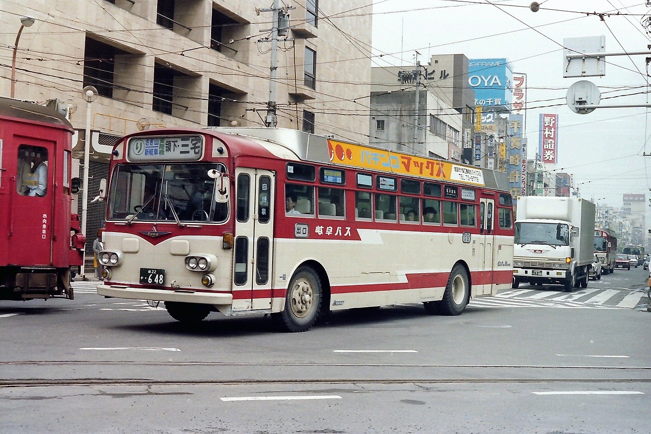 1980-5.jpg