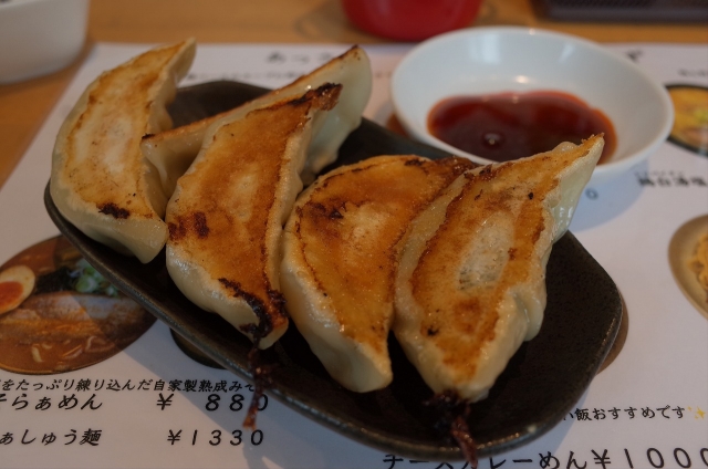 2021-06-23 麺や　しみず　宇都宮　餃子 012